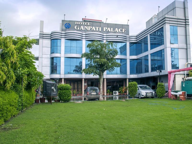 Hotel Ganpati Palace Mathura Εξωτερικό φωτογραφία